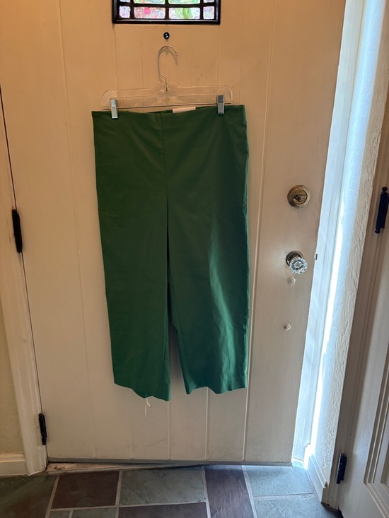 Chico's Pants - NWT Chico’s Green Crop Pants